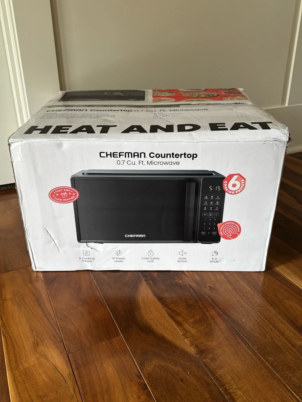 Chefman Black Countertop Microwave Oven - 0.7 Cu. Ft., 700W